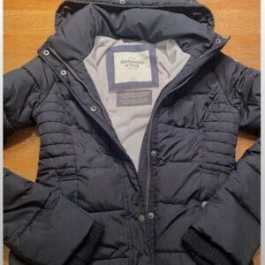Abercrombie & Fitch Black Puffer Jacket-XXS